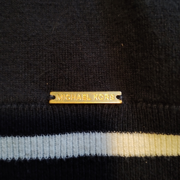 Michael Kors long sleeve - Picture 3 of 3